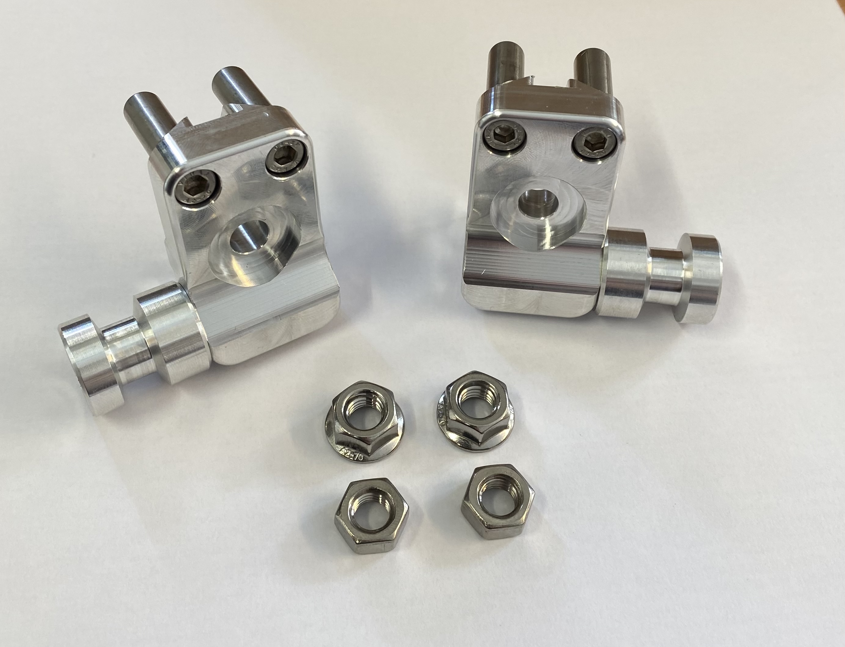 Honda CB500 Aluminium Chain Adjusters With Built In Paddock Stand Bobbins 