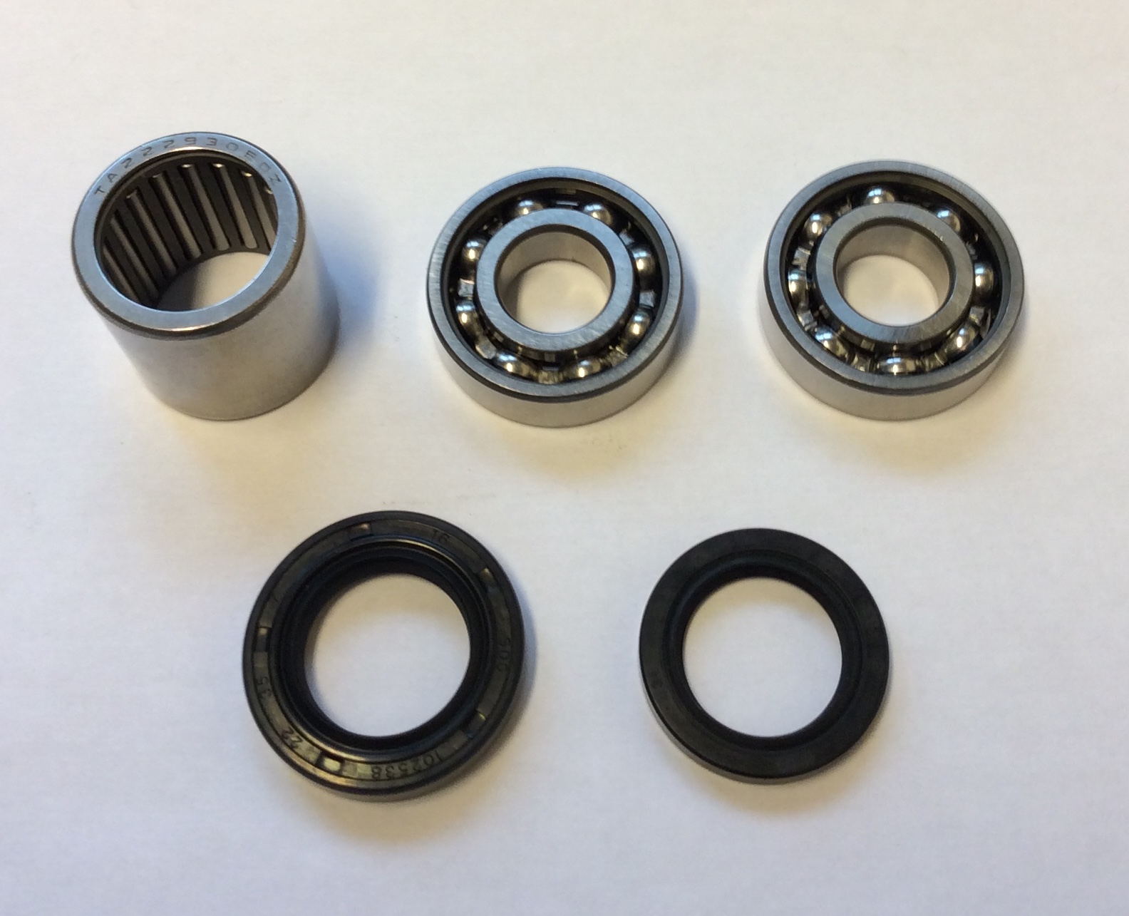 Honda CB500 1994-2003 Swing Arm Bearing & Seal Kit