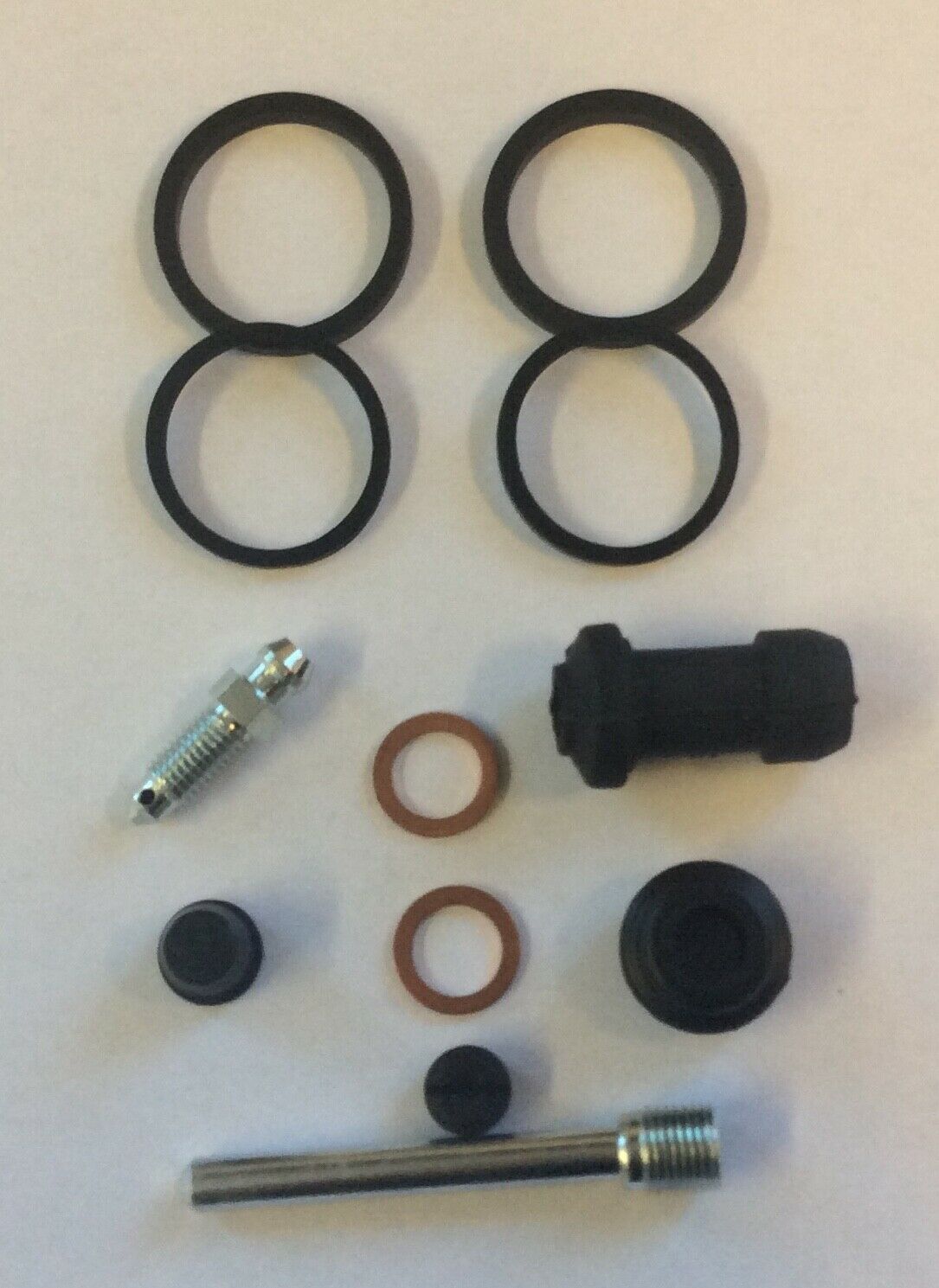 Suzuki GSF600 95-99 Bandit Front Caliper Seal Rebuild Kit & Pin