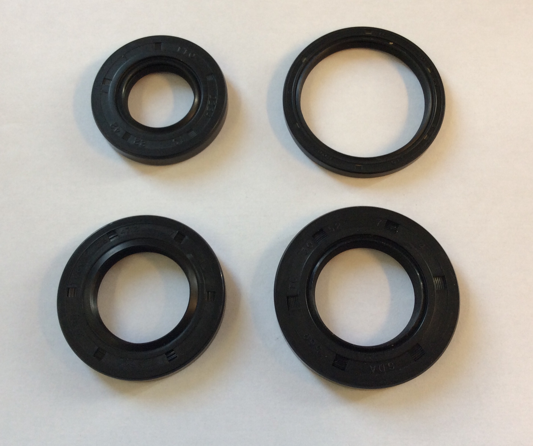 Honda CB500 96-03 Front & Rear Disc Models Wheel Dust Seals 