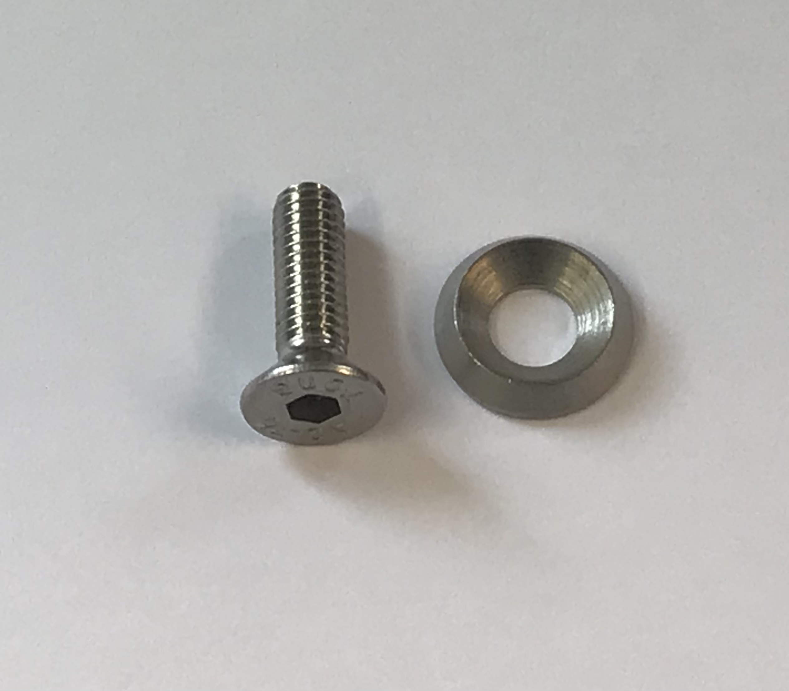 Stainless Universal M6x20mm Bolts & Cup Washers Ideal For Panel Bolts, Fairings & Seat Unit’s ETC  