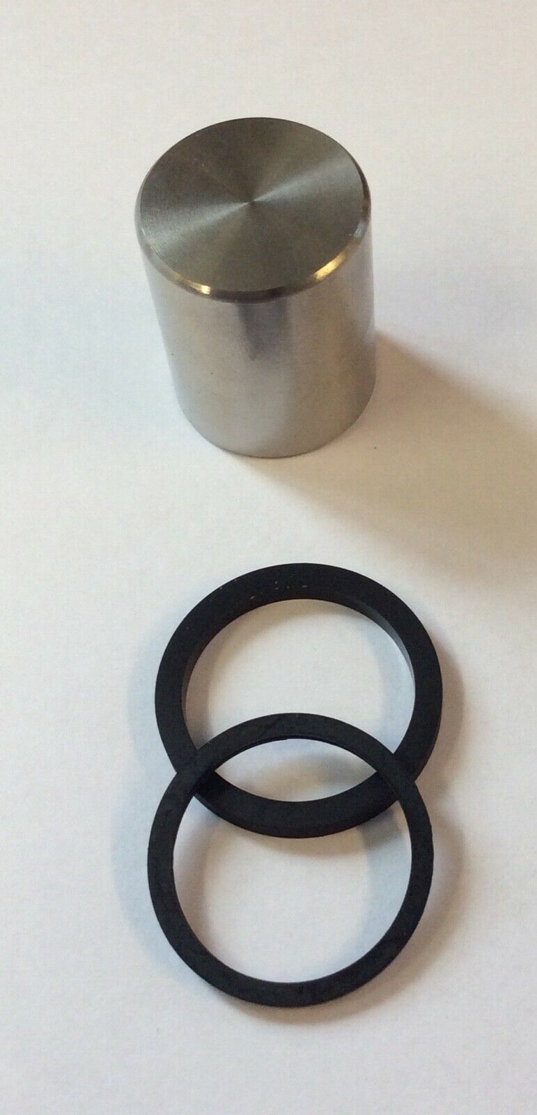 Front Brake Caliper Stainless Piston & Seals Suzuki GSF600 95-99 Bandit