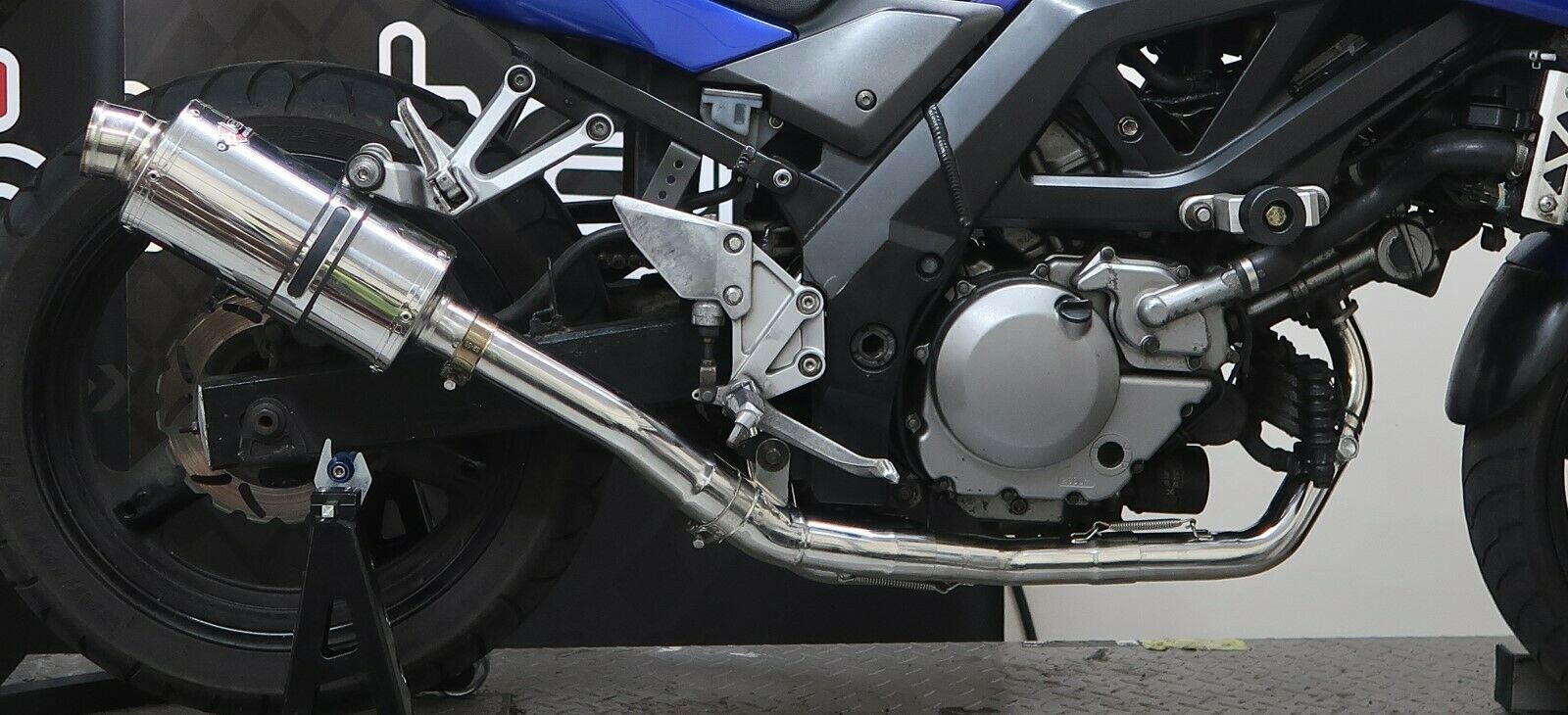 Lextek Stainless Steel Exhaust System With Stubby YP4 End Can Suzuki SV650 2003-2015 