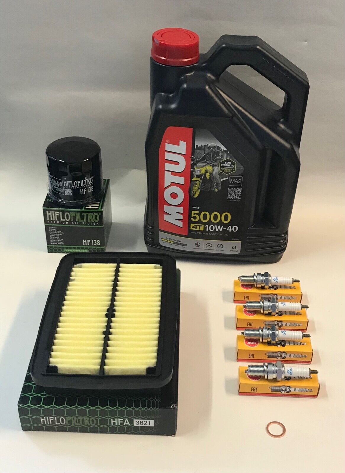 Service Kit Suzuki GSF650 2005-2006 Bandit Oil Spark Plugs Oil & Air Filters 