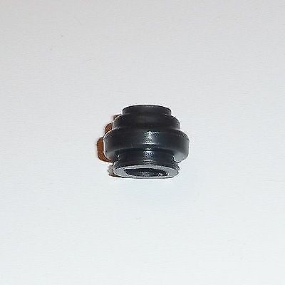 Front Brake Caliper Mounting Boot Seal Gaiter fits GSF600 95-99 Bandit