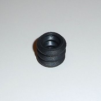 Front Brake Caliper Mounting Boot Seal Gaiter for GSF600 00-04 Bandit MK2